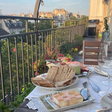 Grand Familial Parisien, Avec Balcon Et Parking Apartmán *